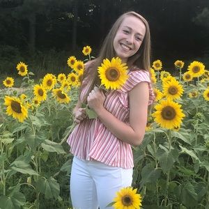 Meet your Posher, Lila